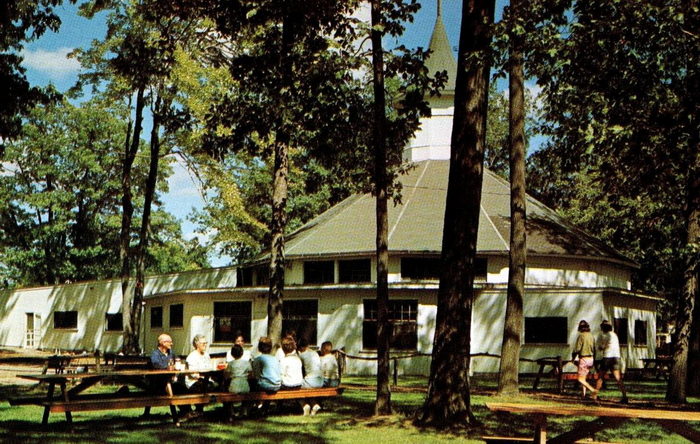 Gull Lake Ministries (Gull Lake Bible Conference) - Vintage Postcard (newer photo)